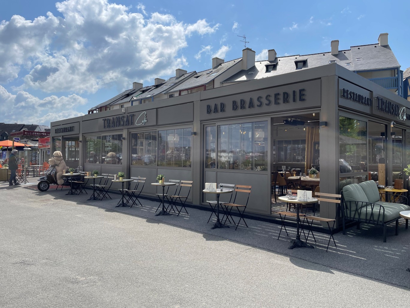 Pergola pour le restaurant La Transat sur le port du Crouesty