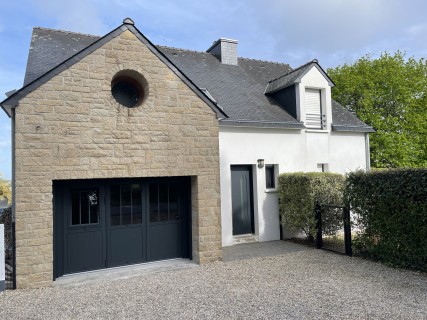 porte-garage-accordeon-aluminium-sarzeau-1.jpg
