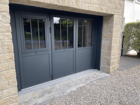 porte-garage-accordeon-aluminium-sarzeau-2.jpg